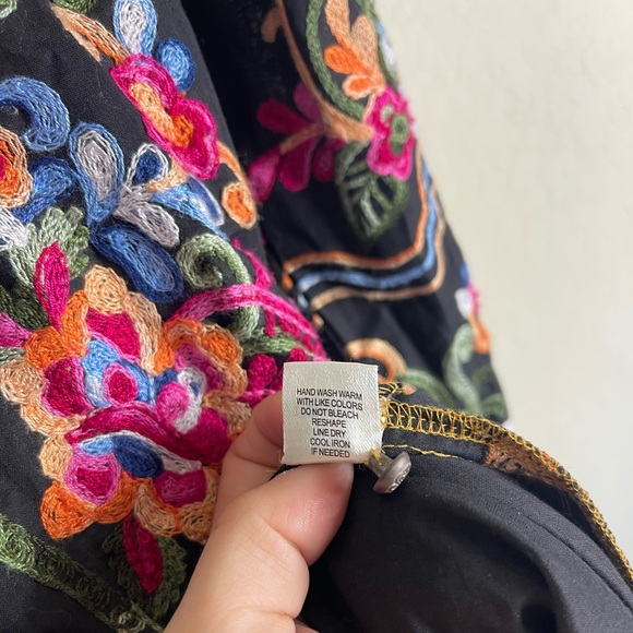 Aratta Silent Journey Embroidered Long Sleeve Maxi Shirt Dress Size Medium - Picture 10 of 12